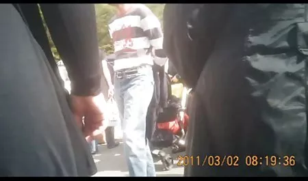 سگ ماده است در خلسه از سه نفری, کلیپهای پورن مصاحبه