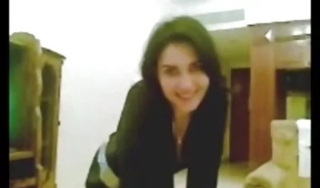 کنت که دانلود کلیپهای سکس منجر به اوج لذت جنسی مقعدی دختر بچه