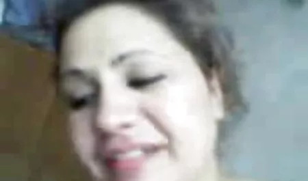 لزبین در کلیپهای سک حمام به اشتراک گذاشته